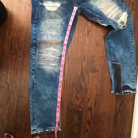 Zara Boys Destroyed Jeans Sz 9-10 Youth - Picture 4 of 8